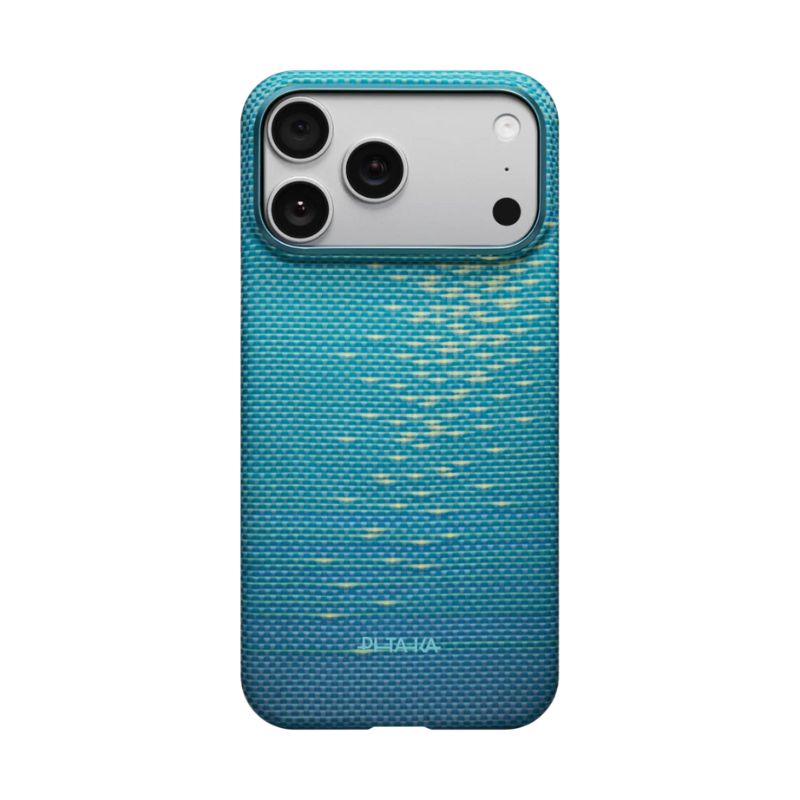 Pitaka Ultra Slim Lucid Blue Case for iPhone 17 Series Pitaka Ultra Slim Lucid Blue Case for iPhone 17 Series