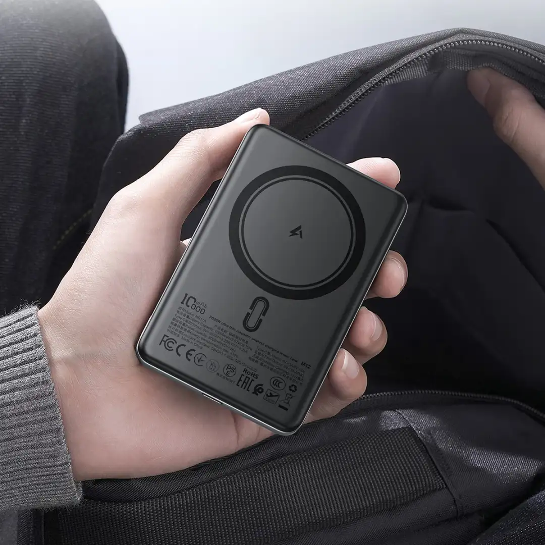 PD20W fast charging magnetic power bank by ACEFAST