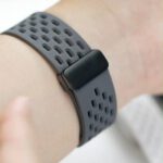 22mm Dotted Silicone Strap with Folding Magnetic D-Buckle Lock - Image 3
