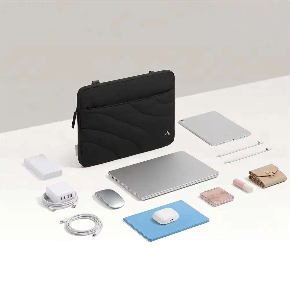 WiWU laptop sleeve for daily protection