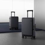 Xiaomi Mijia Front Pocket Carry On Luggage 20 Inch standing with telescopic handle extended