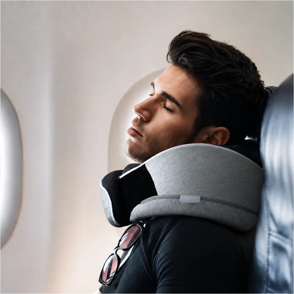 MOMAX Ergonomic Pillow